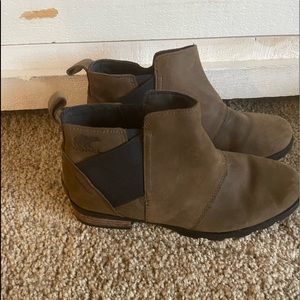 Sorel Emilie Chelsea Cattail Brown Ankle Boots Size 8.5 Waterproof